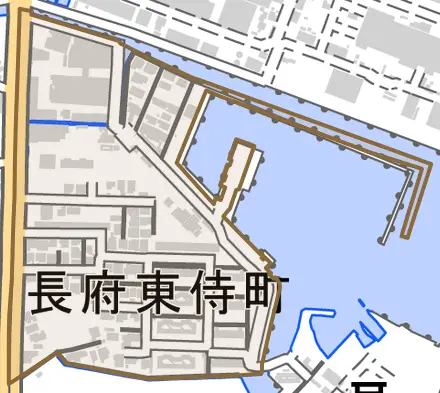 長府東侍町とその周辺の地図。町の範囲を重ねている