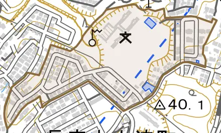 長府日の出町とその周辺の地図。町の範囲を重ねている