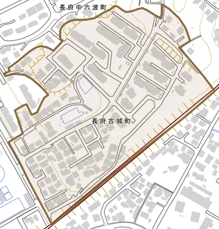 長府古城町とその周辺の地図。町の範囲を重ねている