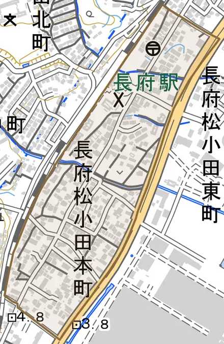長府松小田本町とその周辺の地図。町の範囲を重ねている