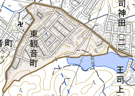 東観音町とその周辺の地図。町の範囲を重ねている
