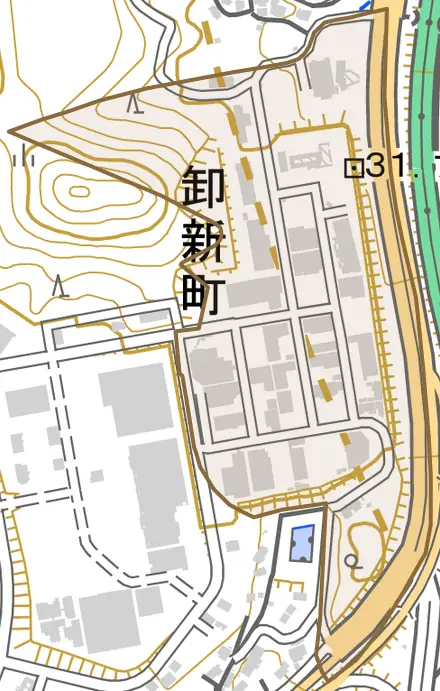 卸新町とその周辺の地図。町の範囲を重ねている