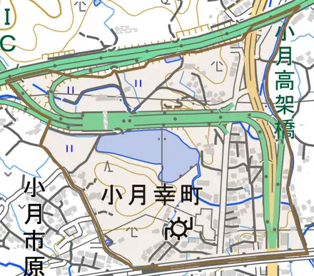 小月幸町とその周辺の地図。町の範囲を重ねている