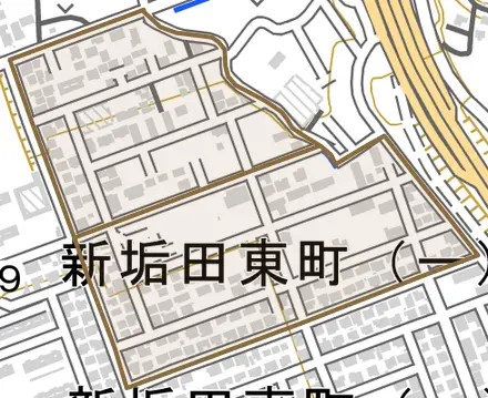 新垢田東町とその周辺の地図。町の範囲を重ねている