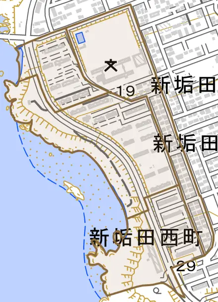 新垢田西町とその周辺の地図。町の範囲を重ねている