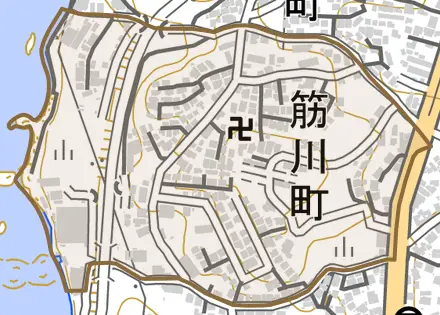 筋川町とその周辺の地図。町の範囲を重ねている