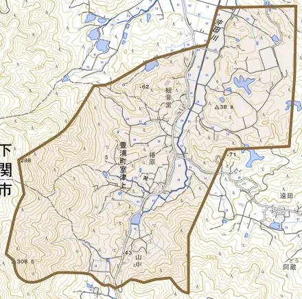豊浦町大字室津上とその周辺の地図。町の範囲を重ねている