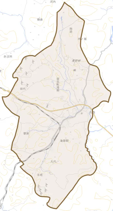 豊北町大字滝部とその周辺の地図。町の範囲を重ねている
