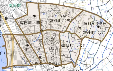 富任町とその周辺の地図。町の範囲を重ねている