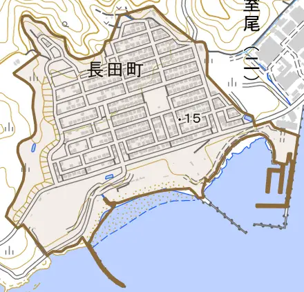 長田町とその周辺の地図。町の範囲を重ねている