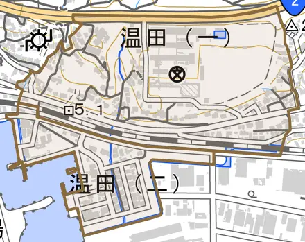 温田とその周辺の地図。町の範囲を重ねている