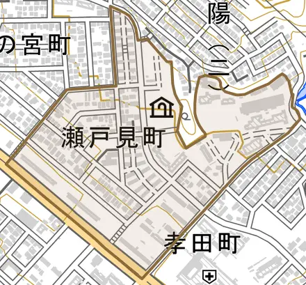 瀬戸見町とその周辺の地図。町の範囲を重ねている