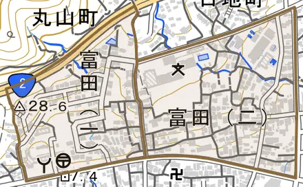 富田とその周辺の地図。町の範囲を重ねている