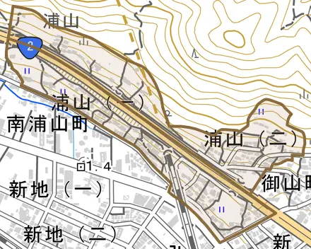 浦山とその周辺の地図。町の範囲を重ねている
