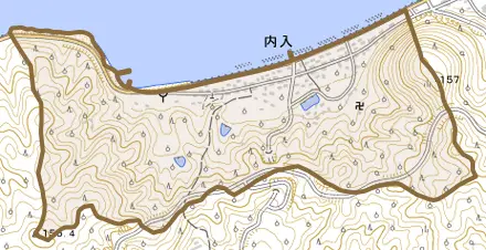 大字内入とその周辺の地図。町の範囲を重ねている