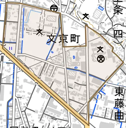 文京町とその周辺の地図。町の範囲を重ねている