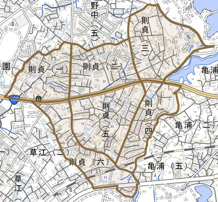 則貞とその周辺の地図。町の範囲を重ねている