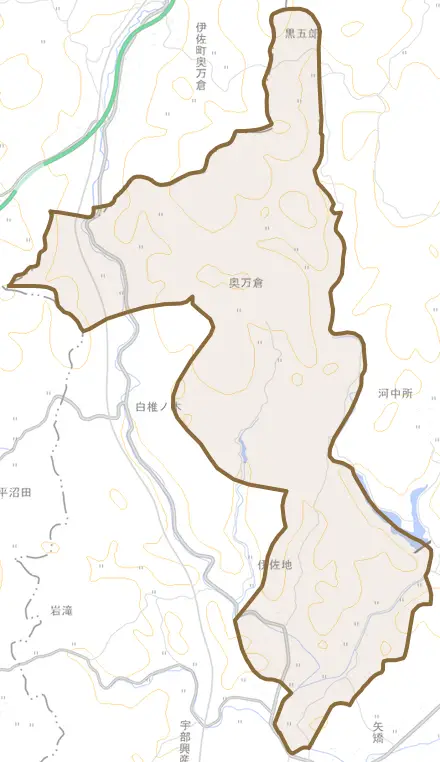 大字奥万倉とその周辺の地図。町の範囲を重ねている