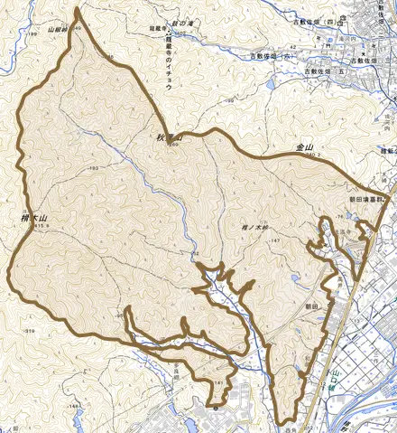 朝田とその周辺の地図。町の範囲を重ねている