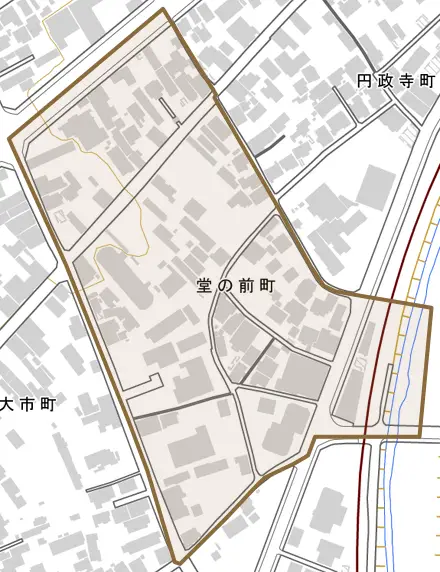 堂の前町とその周辺の地図。町の範囲を重ねている