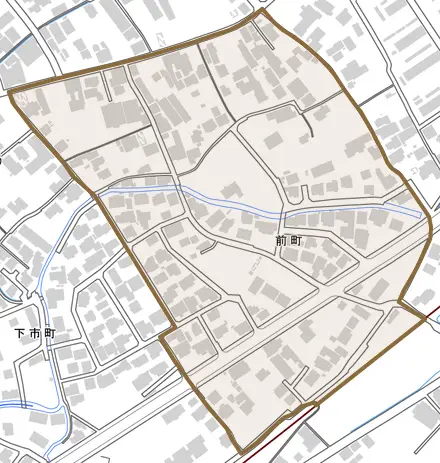 前町とその周辺の地図。町の範囲を重ねている