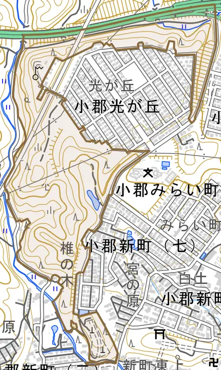 小郡上郷とその周辺の地図。町の範囲を重ねている