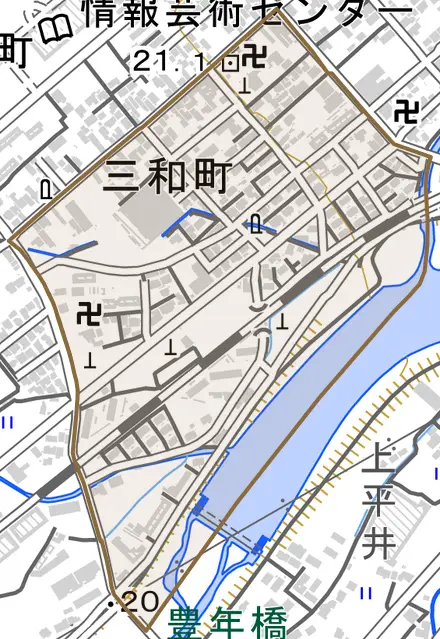 三和町とその周辺の地図。町の範囲を重ねている