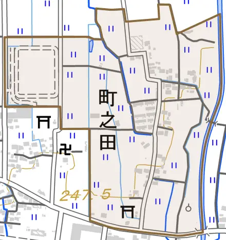 町之田とその周辺の地図。町の範囲を重ねている