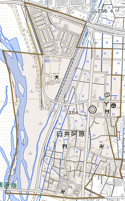 臼井阿原とその周辺の地図。町の範囲を重ねている