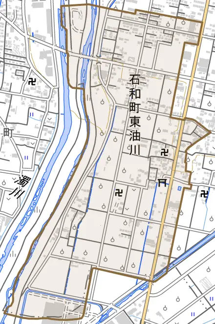 石和町東油川とその周辺の地図。町の範囲を重ねている