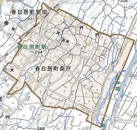 春日居町桑戸とその周辺の地図。町の範囲を重ねている