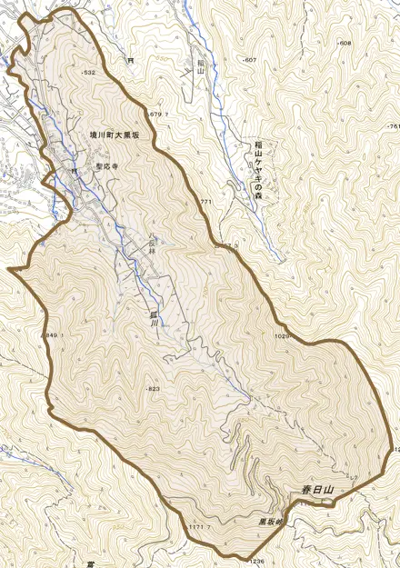 境川町大黒坂とその周辺の地図。町の範囲を重ねている