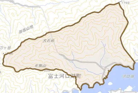 大石とその周辺の地図。町の範囲を重ねている