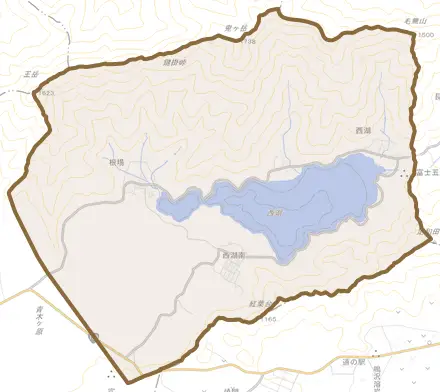 西湖とその周辺の地図。町の範囲を重ねている