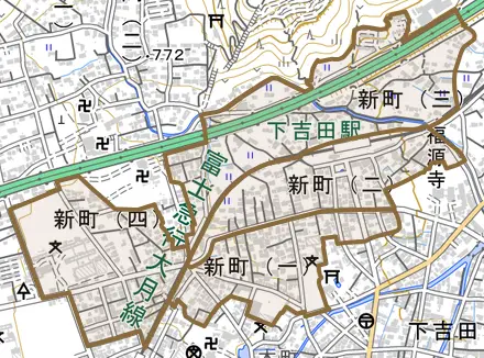 新町とその周辺の地図。町の範囲を重ねている