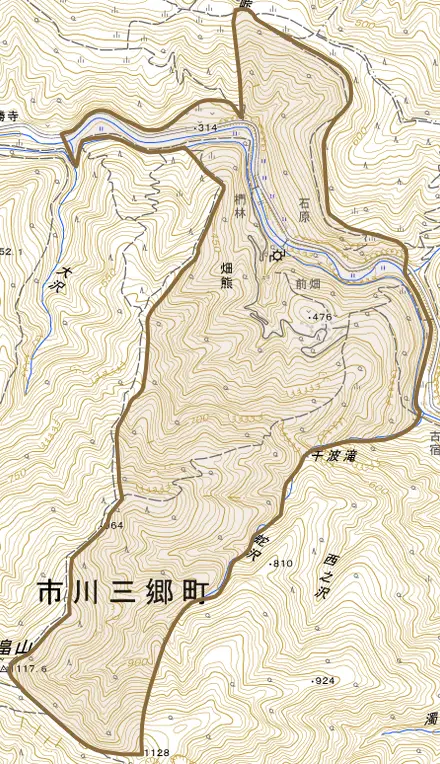 畑熊とその周辺の地図。町の範囲を重ねている