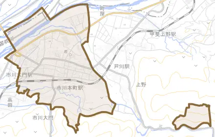 市川大門とその周辺の地図。町の範囲を重ねている