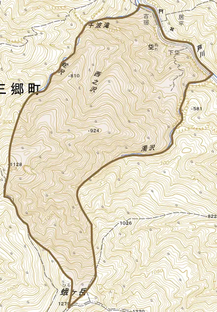 垈とその周辺の地図。町の範囲を重ねている