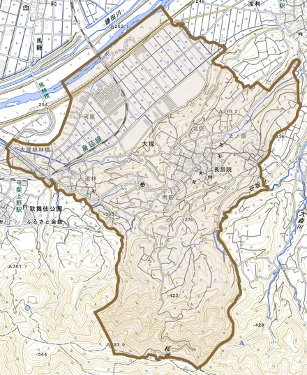大塚とその周辺の地図。町の範囲を重ねている