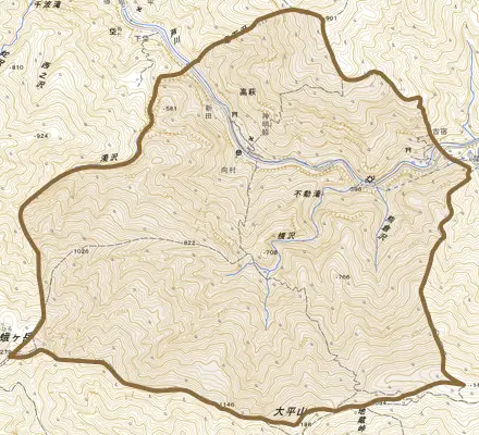 高萩とその周辺の地図。町の範囲を重ねている