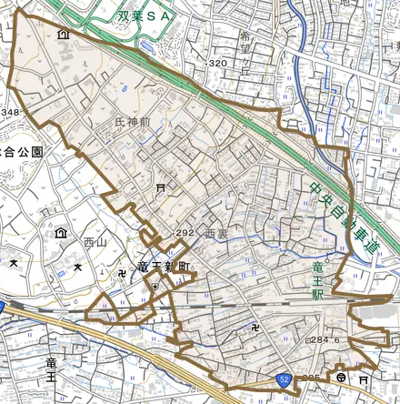 竜王新町とその周辺の地図。町の範囲を重ねている