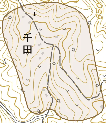 千田とその周辺の地図。町の範囲を重ねている