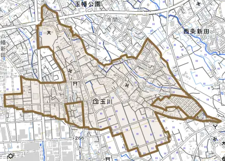 玉川とその周辺の地図。町の範囲を重ねている