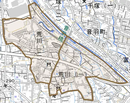 荒川とその周辺の地図。町の範囲を重ねている