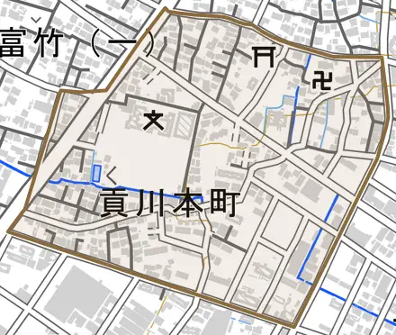 貢川本町とその周辺の地図。町の範囲を重ねている