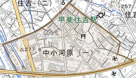 中小河原とその周辺の地図。町の範囲を重ねている