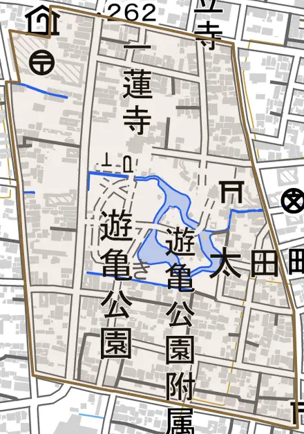 太田町とその周辺の地図。町の範囲を重ねている