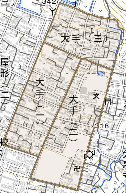 大手とその周辺の地図。町の範囲を重ねている