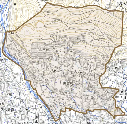 山宮町とその周辺の地図。町の範囲を重ねている