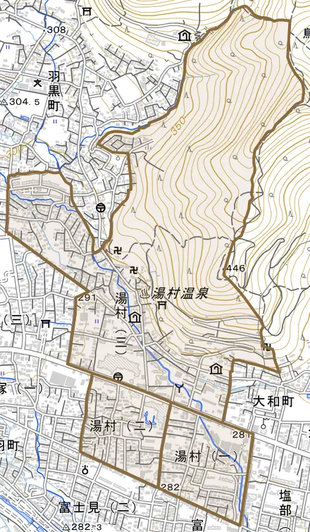 湯村とその周辺の地図。町の範囲を重ねている